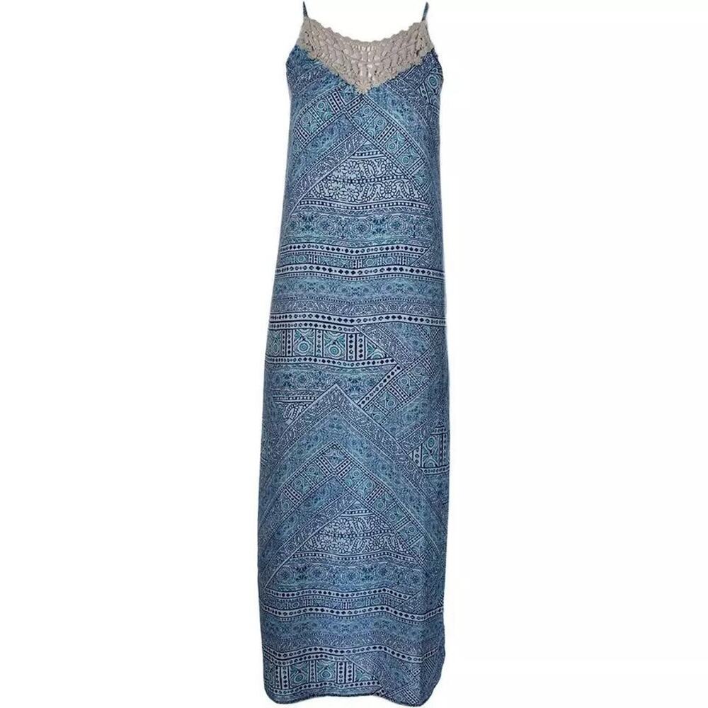 AQUA Blue Crochet Paisley Print Stretch Maxi Dress - XS